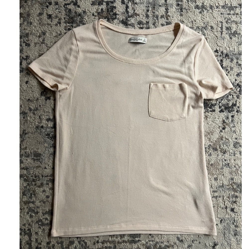 Abercrombie & Fitch Womens Beige Scoop Neck Pocket T-Shirt Size S Cream Basic